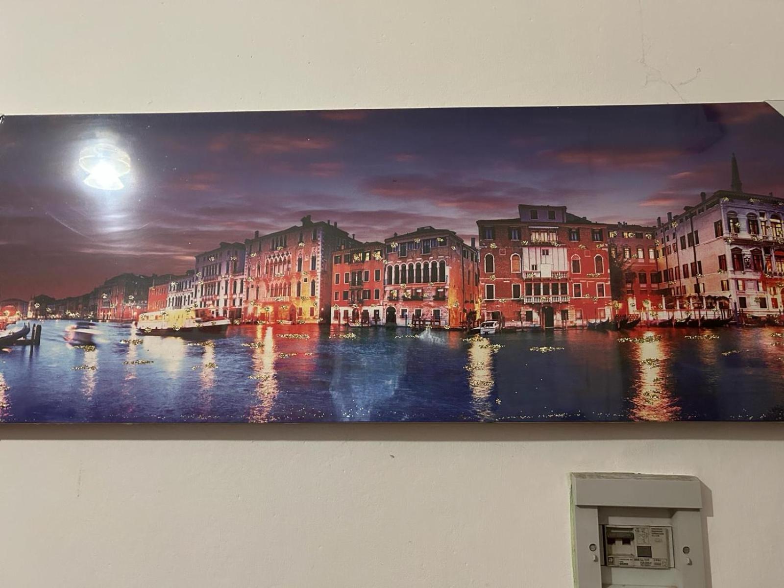 Venice Night 25 Via Milano Mestre Exterior photo